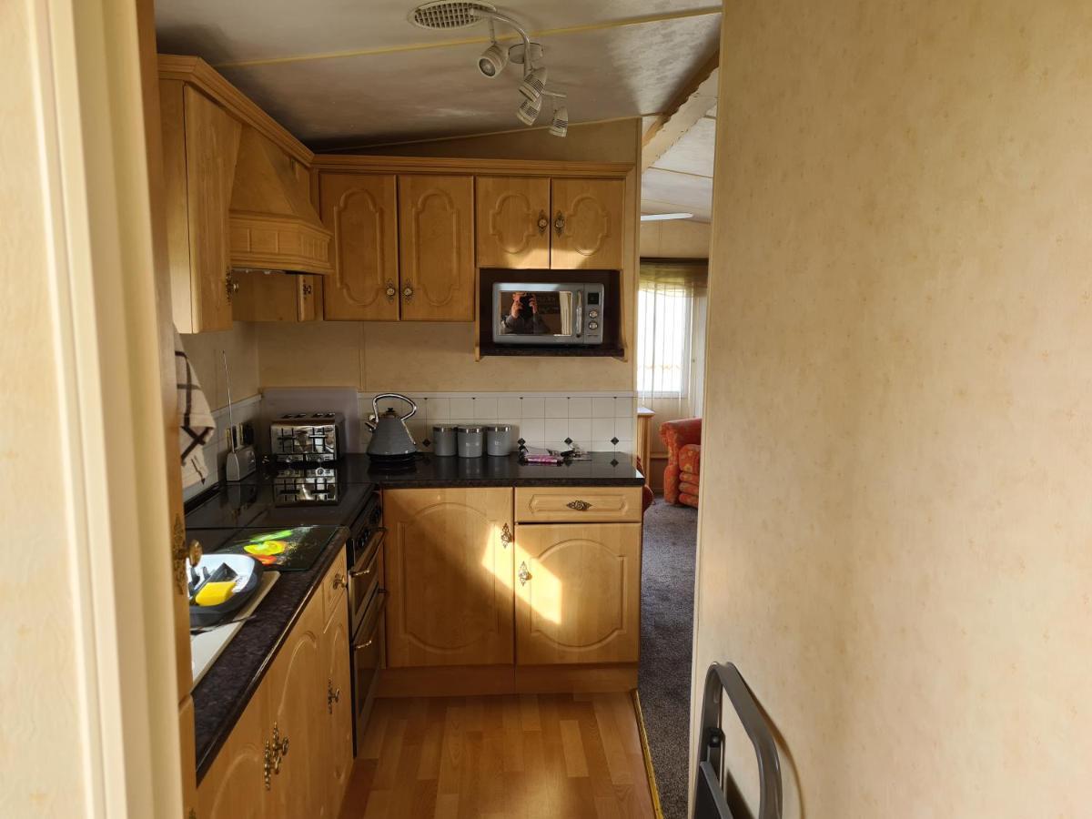 6 Berth Central Heated On The Chase Villa Ingoldmells Exterior photo